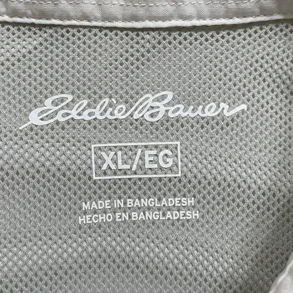 Eddie Bauer Men's Shirt Sz XL White Short Sleeve Vented Breathable Pocket Zip - Picture 3 of 10